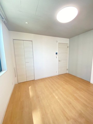 【居間・リビング】 | AZEST R SHIMOITABASHI | ゆったり過ごせるリビングです