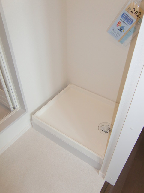 メゾンプルミエールの設備|★室内洗濯機置場★