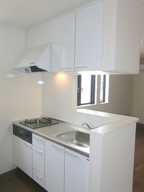 メゾンプルミエールのキッチン|★システムキッチンガス2口★グリル付★