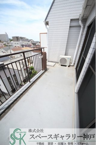 グランドメゾン南別府のバルコニー|※お部屋により仕様が異なる場合があります。