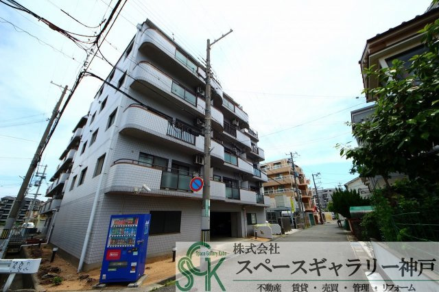 グランドメゾン南別府の外観