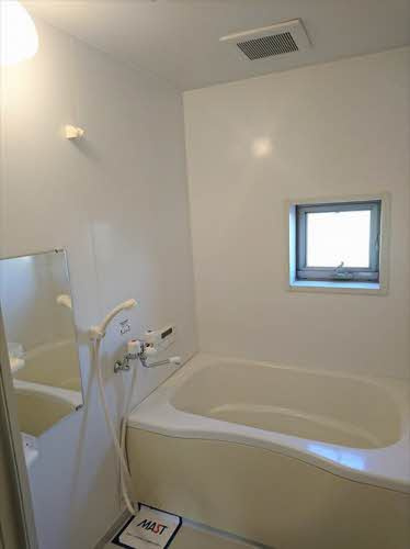 シャーメゾンアミト・マーネの浴室