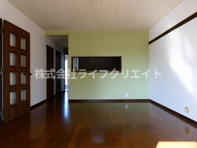 【居間・リビング】 | パークハイツ