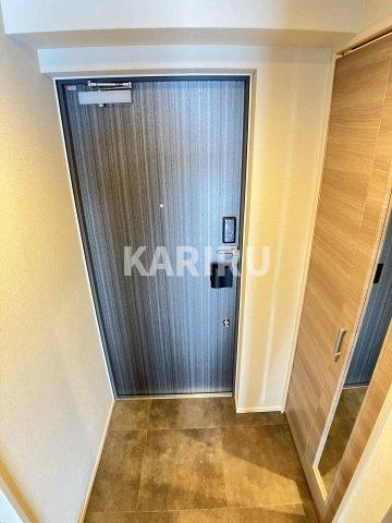 幸court森ノ宮の玄関