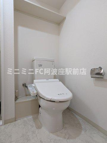 ディナスティ福島Ⅱのトイレ|※同マンション別間取り参考写真です