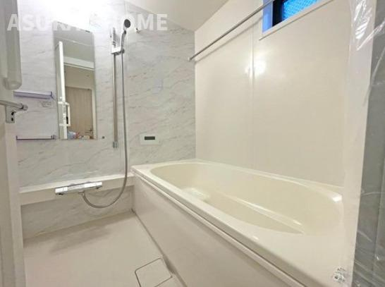 神奈川区西寺尾三丁目新築戸建の浴室|落ち着いた空間のお風呂です