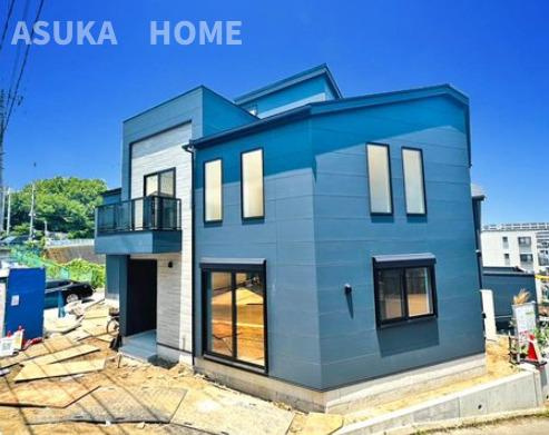 神奈川区西寺尾三丁目新築戸建の外観|きれいな外観です