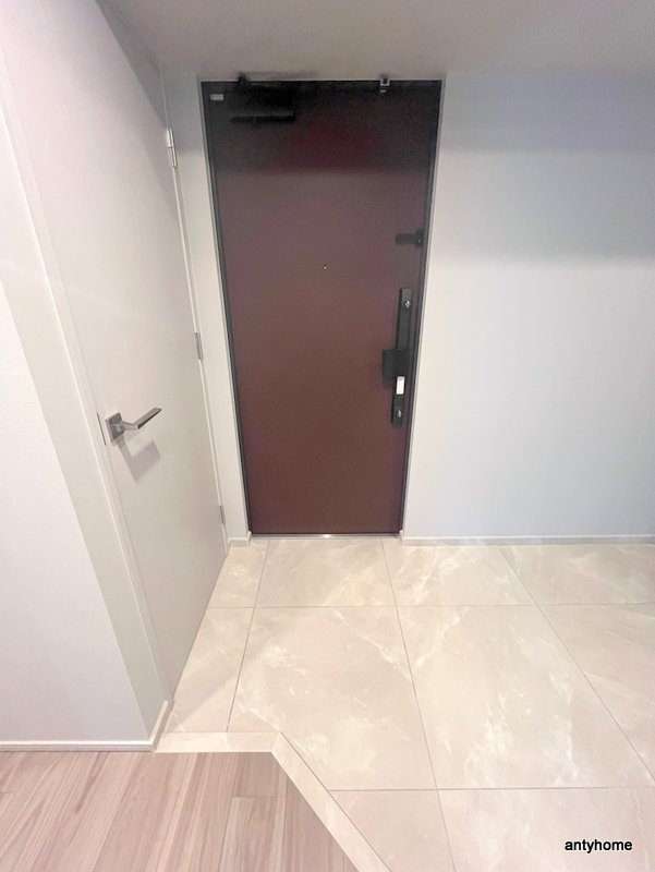 S-RESIDENCE福島diverse　仲介手数料無料の玄関