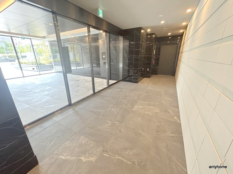 S-RESIDENCE福島diverse　仲介手数料無料のロビー