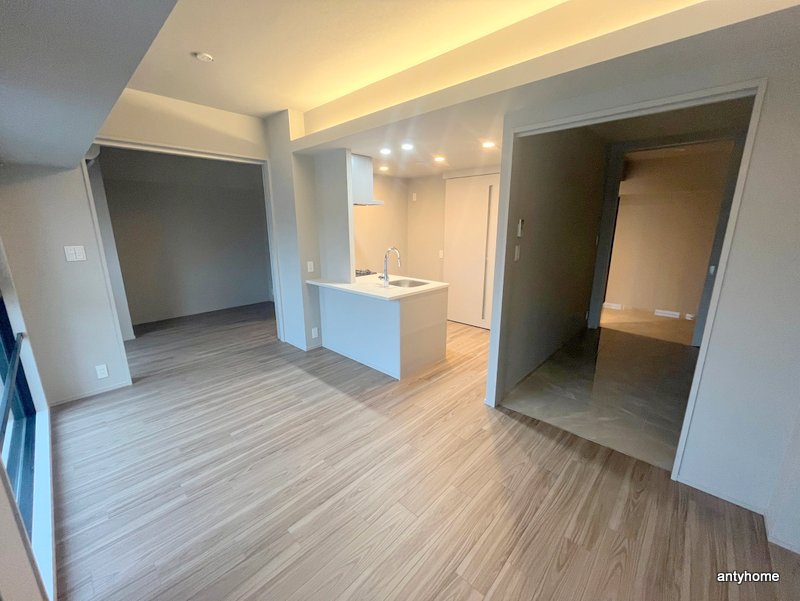 S-RESIDENCE福島diverse　仲介手数料無料の居間・リビング