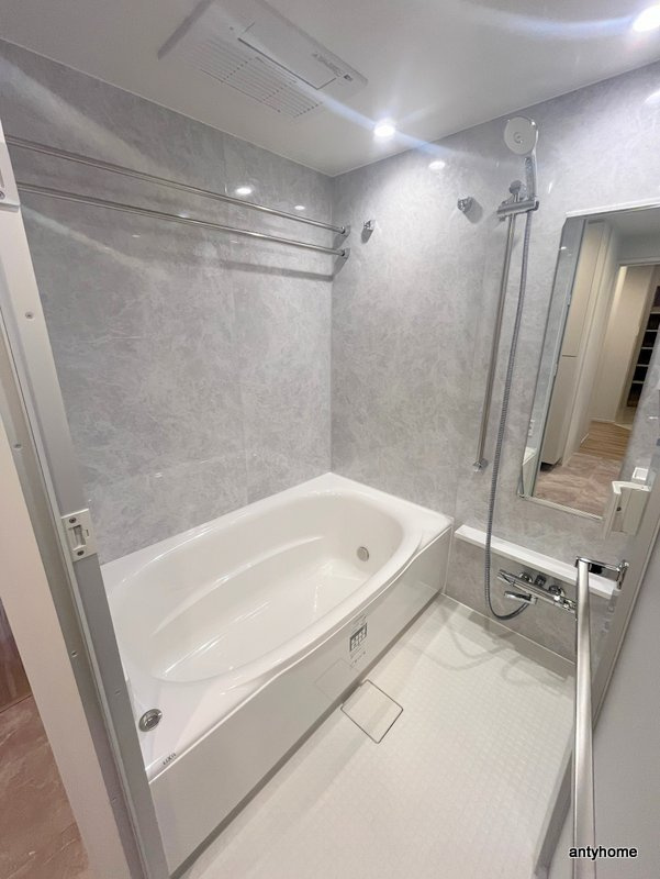 S-RESIDENCE福島diverse　仲介手数料無料の浴室