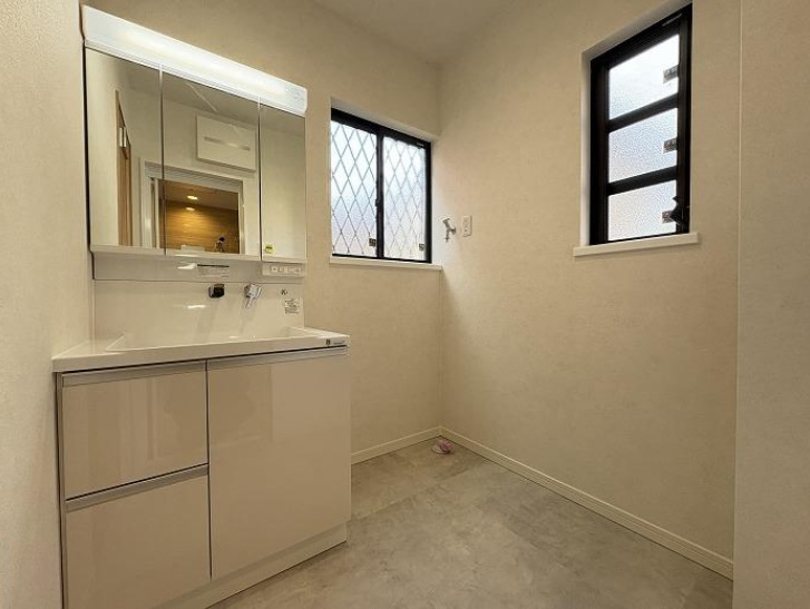 神戸市西区春日台6丁目の洗面所