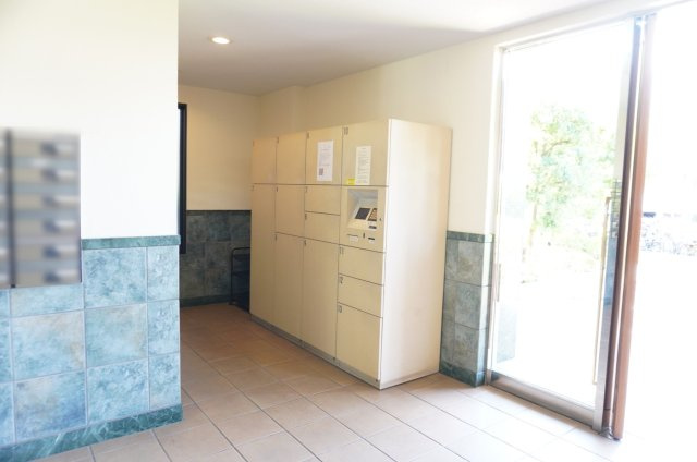 ライオンズマンション草加駅前のその他共用部分|宅配BOX