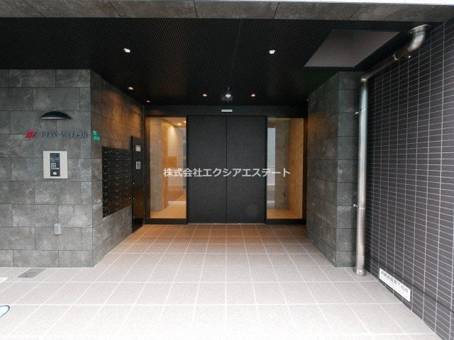 FDS VALORのエントランス