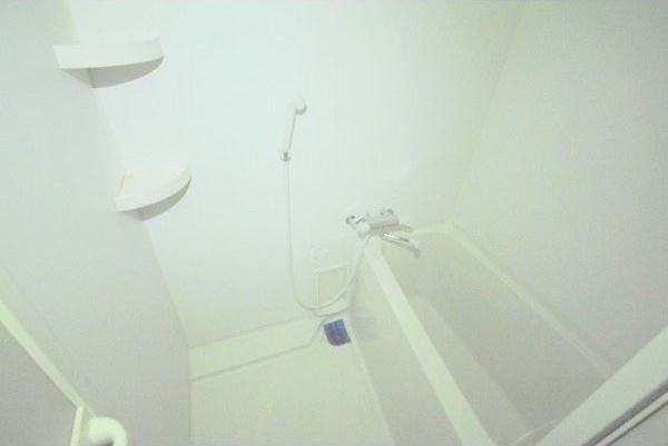 リエス浄心の浴室