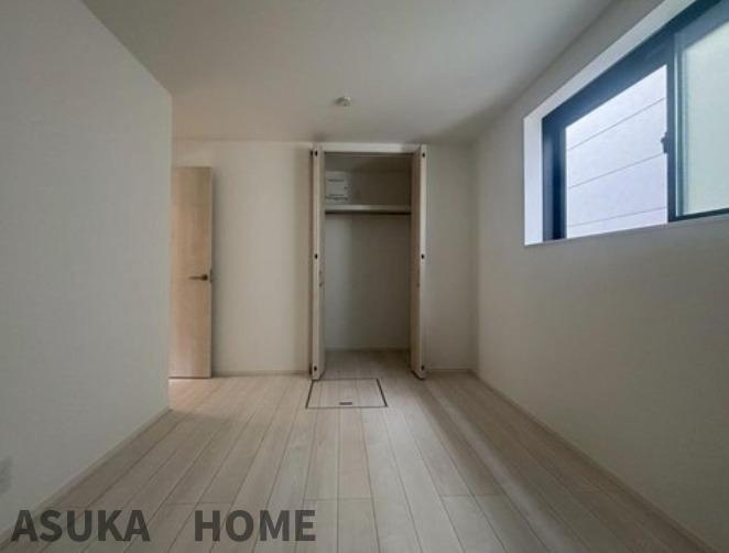 本郷町新築戸建の洋室