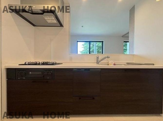 本郷町新築戸建の玄関