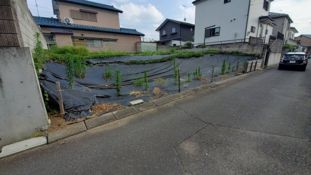 深谷市秋元町売地の前面道路含む現地写真|前面道路含む現地写真です