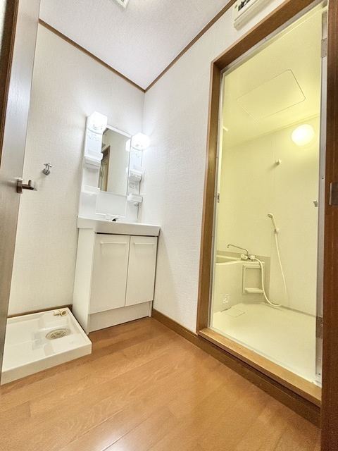 ライブコーポブンカの独立洗面台