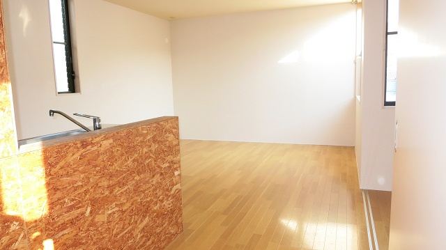 ユニキューブ焼山の居間・リビング