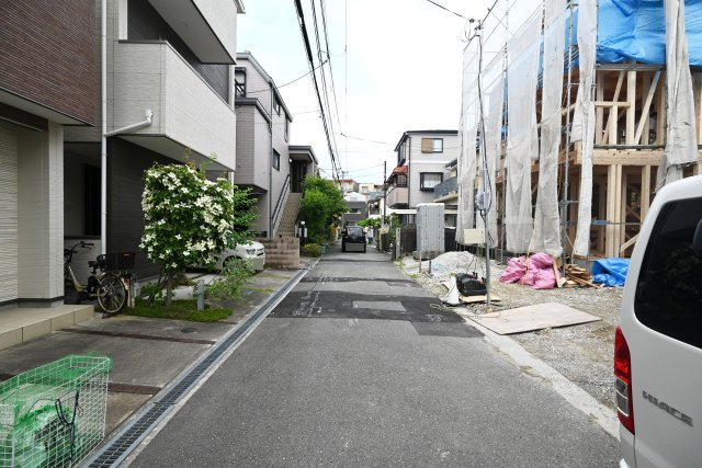 シェーネルヴォーネン・ジョン武庫之荘6丁目の前面道路含む現地写真|2025年6月撮影
