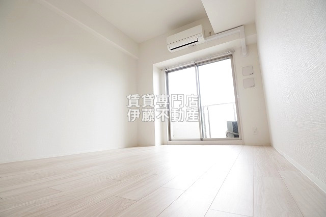 エスリード名城公園の洋室