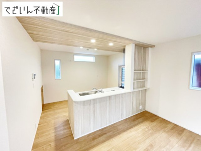 【居間・リビング】 | blooming garden本庄市下野堂　新築住宅 | ≪1号棟≫
現地(2025年10月撮影)