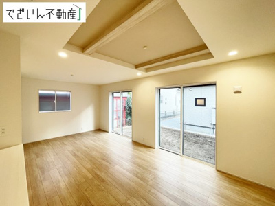 【居間・リビング】 | blooming garden本庄市下野堂　新築住宅 | ≪1号棟≫
現地(2025年10月撮影)