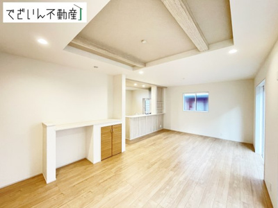 【居間・リビング】 | blooming garden本庄市下野堂　新築住宅 | ≪1号棟≫
現地(2025年10月撮影)