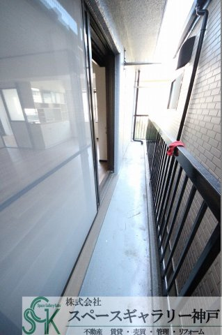 グランデ石屋川Ⅱのバルコニー|※お部屋により仕様が異なる場合があります※