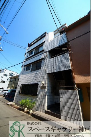 グランデ石屋川Ⅱの外観