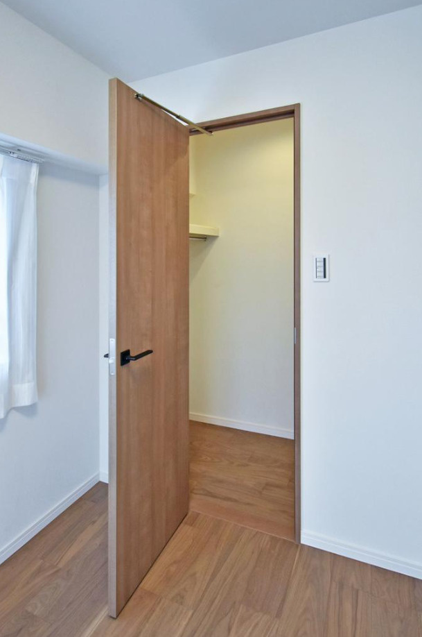 ライオンズマンション伊勢佐木町西第2【仲介手数料無料】の収納