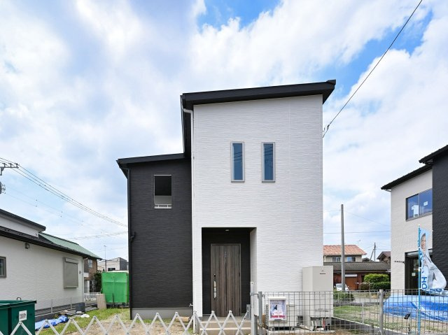 【外観】 | フィリディアガーデン太田市東矢島町　2号棟 | 間もなく完成です！完成済みの号棟を見学可能ですので、お問い合わせください。