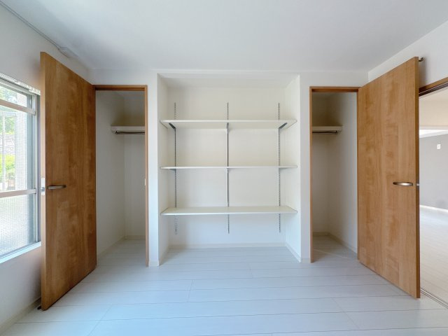 【収納】 | 小笹ハイツ28号棟 | ふとしたスペースに、活かされた収納。生活を支えるのはこんな気遣い。