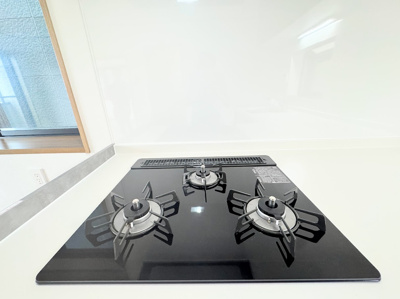 【キッチン】 | 川崎市高津区千年　中古戸建 | ◆毎日使うものだからこそ、料理をする人にとって何口あるのかは重要なポイントです。