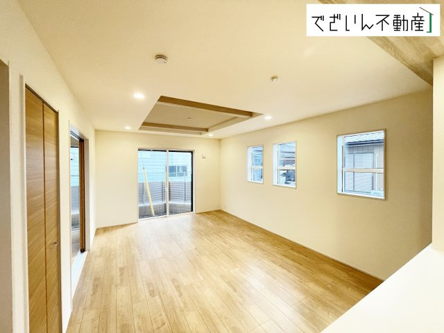 【居間・リビング】 | blooming garden本庄市下野堂　新築住宅 | ≪2号棟≫
現地(2025年10月撮影)