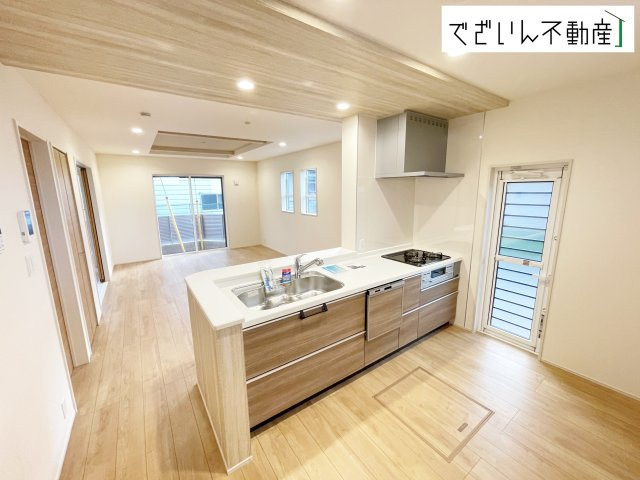 【キッチン】 | blooming garden本庄市下野堂　新築住宅 | ≪2号棟≫
現地(2025年10月撮影)