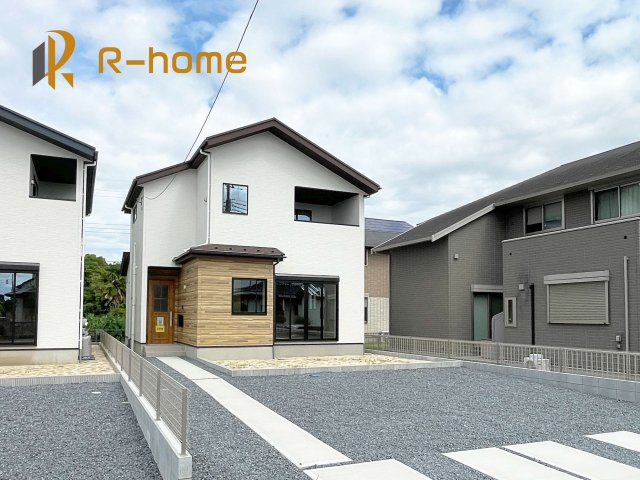 ひたちなか市武田1期　新築戸建て　2号棟の外観|ご予約を頂ければ、『平日』はもちろん『早朝』や『夜間』もご見学可能です♪お気軽にお申し付けください♪