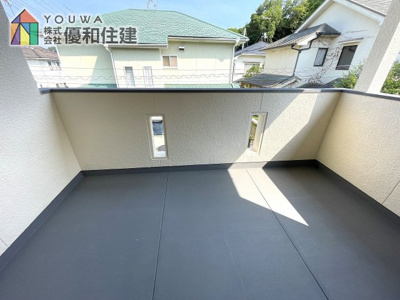 【バルコニー】 | 中古戸建　神戸市西区伊川谷町潤和
