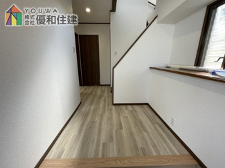 【玄関】 | 中古戸建　神戸市西区伊川谷町潤和