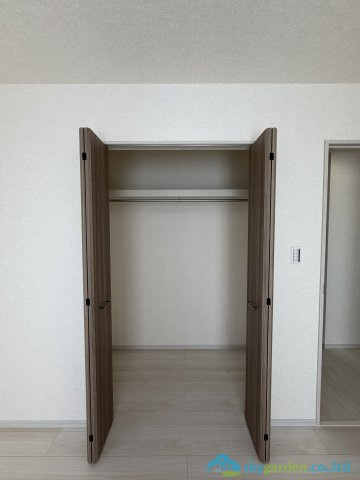 秦野市東田原　新築戸建　全10区画1号棟の収納