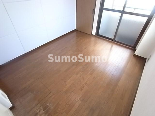 荒田マンションの寝室