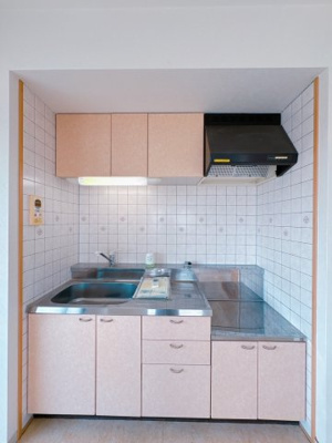 【キッチン】 | メゾンコトブキ清水