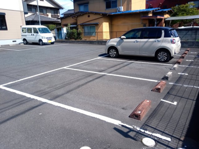 【駐車場】 | ドミール多治米 C棟