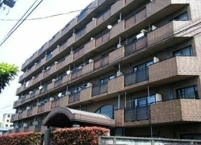 【外観】 | レジデンス浜田山 | 鉄筋コンクリート造のがっちりとした建物。
