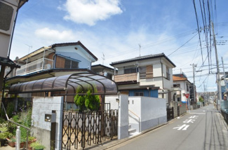 【前面道路含む現地写真】 | さいたま市桜区白鍬【古家付き売地】 | ハウスメーカーのご紹介も承ります。お気軽にご相談ください！
