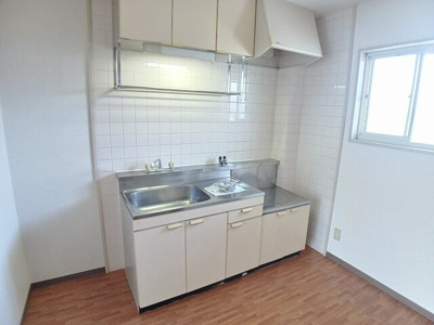 【キッチン】 | ヴィラージュ島田