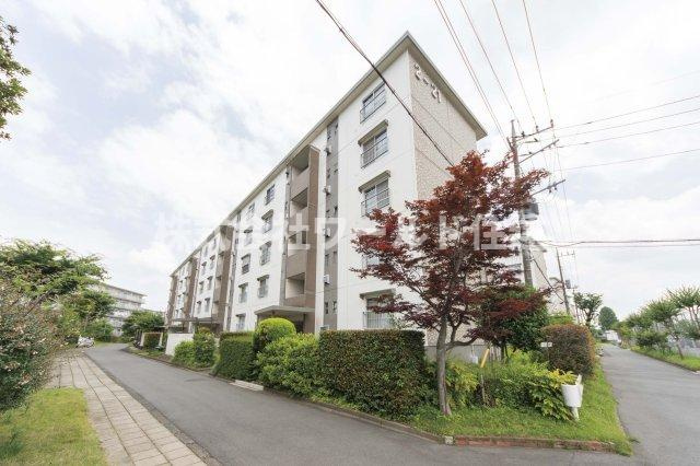狭山市狭山台2丁目狭山台団地の外観