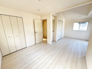 【寝室】 | 大野台３丁目　新築分譲住宅　全２区画 | ローソンまで徒歩６分♪エバーグリーンまで徒歩２０分♪コーナンまで徒歩２０分♪お買い物に便利な立地ですね！