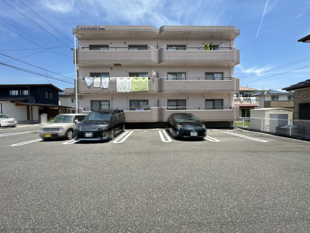 ハイツショウエイ3号館の外観